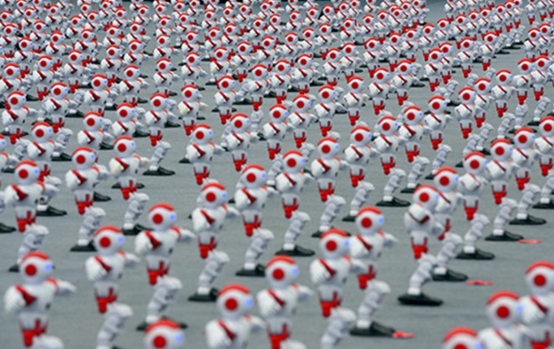 В Китае тысяча роботов установила рекорд