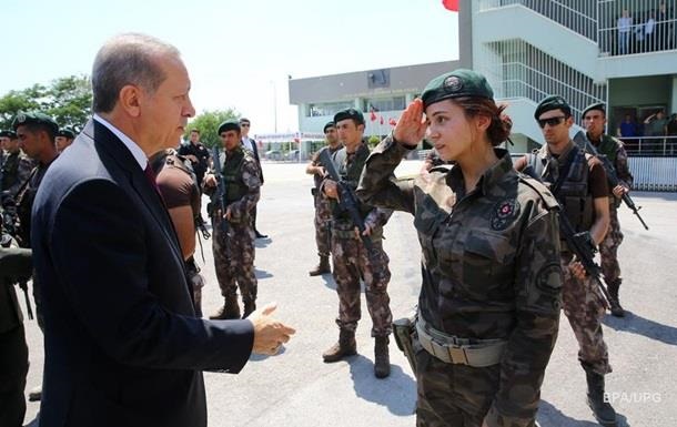 Турецкий офицер попросил убежище у США - СМИ