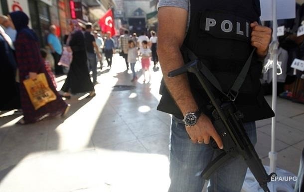 В Турции задержали двух полковников