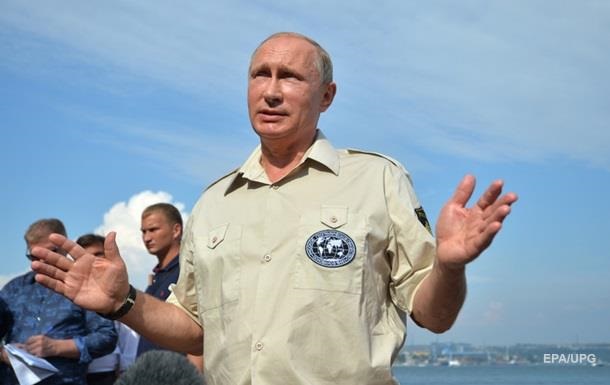 Путін прибув до Криму