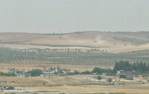 Турецькі танки увійшли на територію Сирії