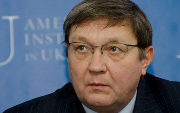 Екс-міністр економіки: Немає перспектив без виконання Мінська