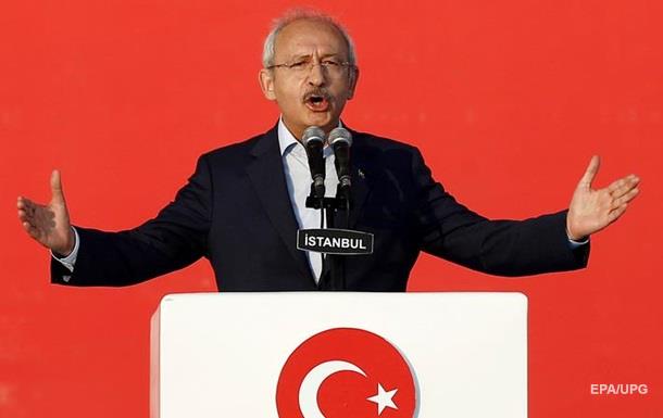 В Турции обстрелян кортеж лидера оппозиционной партии