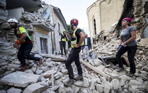 Кількість жертв землетрусу в Італії зросла до 281