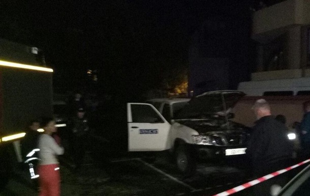 В Ивано-Франковске подожгли авто ОБСЕ