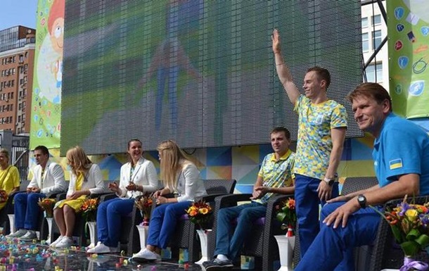 Награды нашли своих героев: Украина одарила своих олимпийских чемпионов