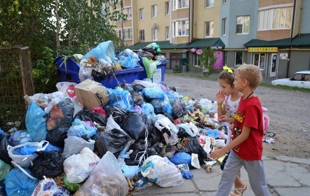 Мер Миколаєва передумав приймати львівське сміття