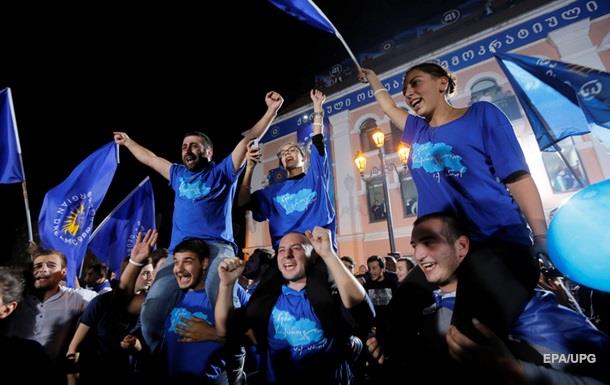  Грузинська мрія  лідирує на парламентських виборах
