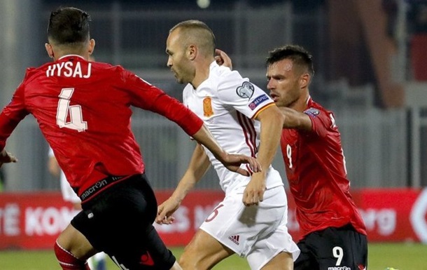 Группа G. Испания победила Албанию, Италия вырвала победу в Македонии