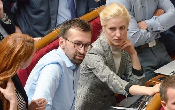 FP: Активисты-реформаторы грабят экономику Украины