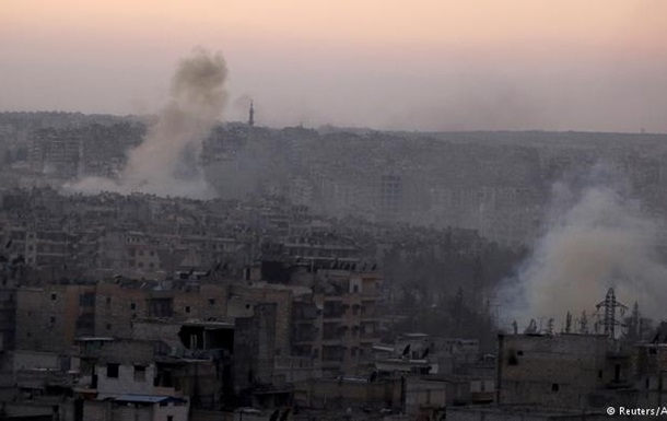 Чергові авіаудари по східних районах Алеппо: 25 загиблих