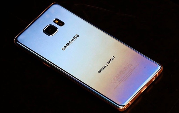 Ще кілька авіакомпаній заборонили Samsung Note 7 на борту