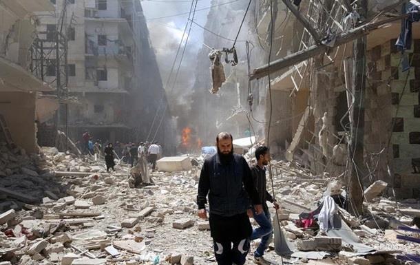 В Алеппо при авианалете погибла семья из 14 человек