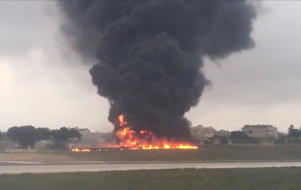 На Мальте разбился самолет, есть жертвы