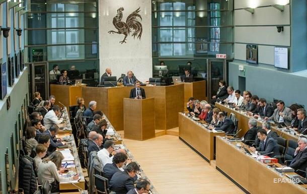 Парламент Валлонии одобрил торговый договор Канады и ЕС