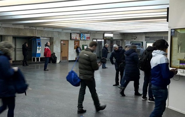 На станции метро Майдан Независимости убрали все киоски