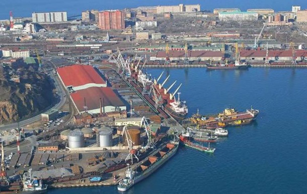 Начальник порта Южный отрицает обвинения Лещенко