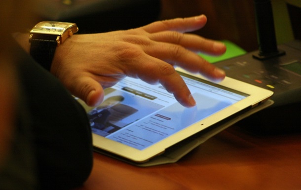 Львовский горсовет закупит iPad mini для мэра и депутатов