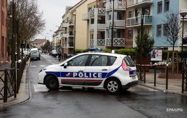 Двух сестер из Катара ограбили в Париже на пять миллионов евро