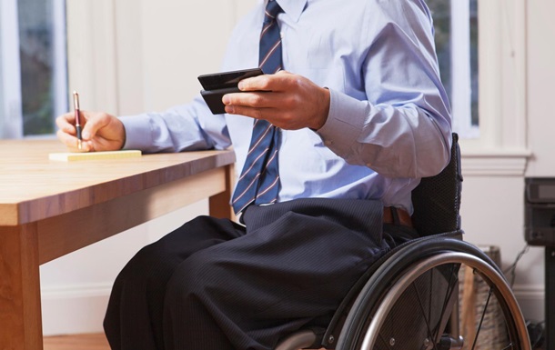С начала года Служба занятости трудоустроила более 10 тыс человек с инвалидностью