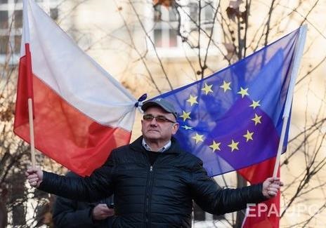 Польша организовала информационные атаки против руководства ФРГ