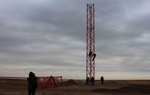 На Чонгарі добудували вежу для мовлення на Крим