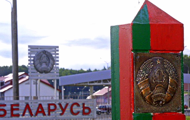 Українців з ID-паспортами не пускають до Білорусі