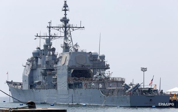 Американський крейсер сів на мілину біля берегів Японії