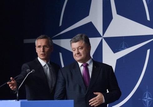 Референдум о НАТО – старт избирательной кампании Порошенко