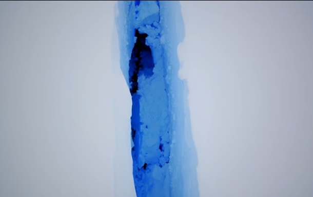 Збільшення гігантської тріщини в Антарктиді зняли на відео