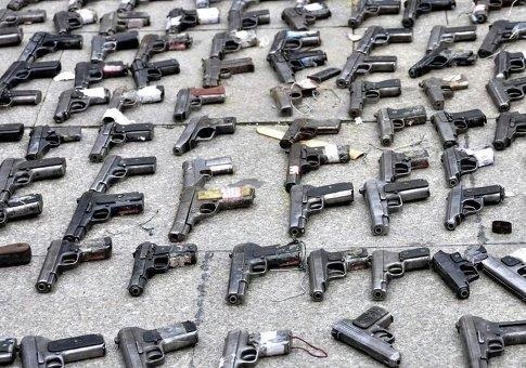 Легализация оружия: кто снимает ответственность? 