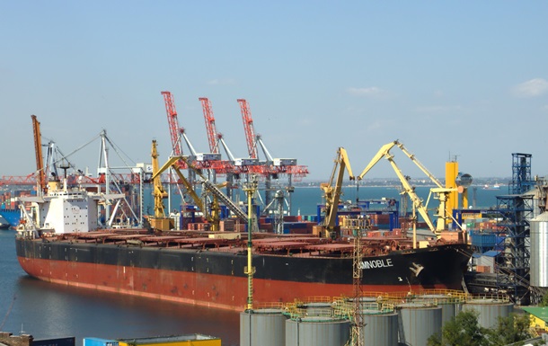 Одесский морпорт увеличил перевалку грузов на 20,4% в январе