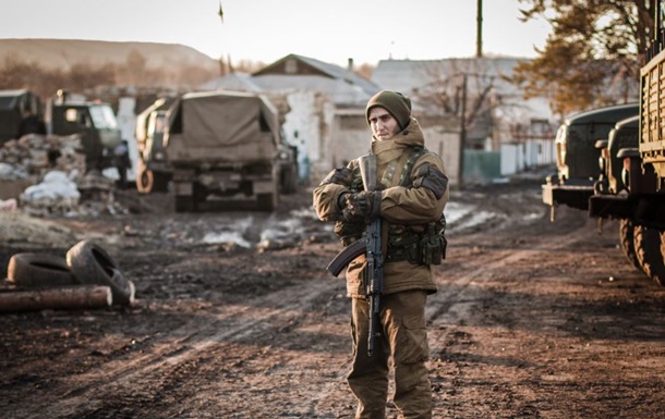 Залишені на Донбасі: Годуватиме війна, як матір рідна