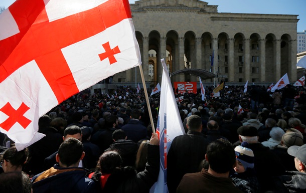 В Грузии массовые протесты из-за свободы слова