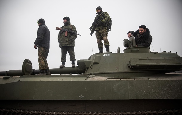 У ДНР спростували відведення важкого озброєння