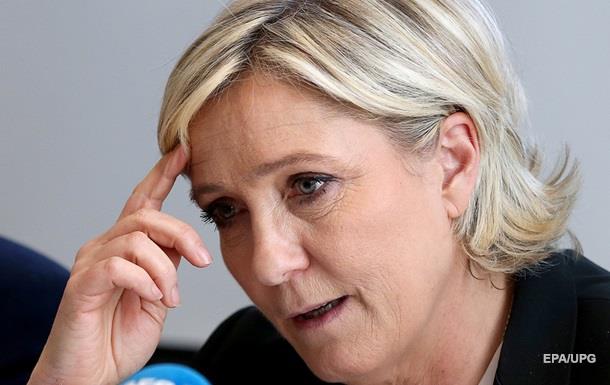 Во Франции задержан глава предвыборного штаба Ле Пен