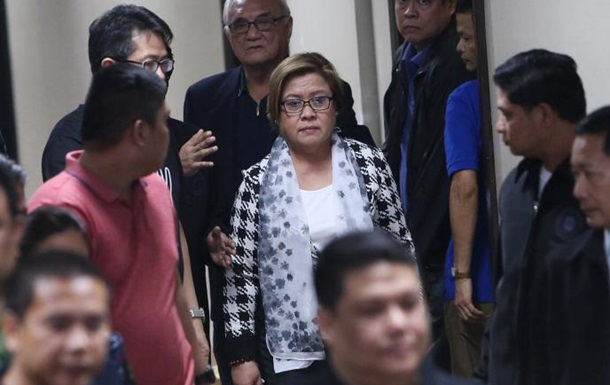 На Філіппінах заарештували сенатора, котра критикувала президента