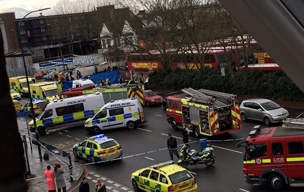 У Лондоні автомобіль в їхав у натовп: п ятеро постраждалих