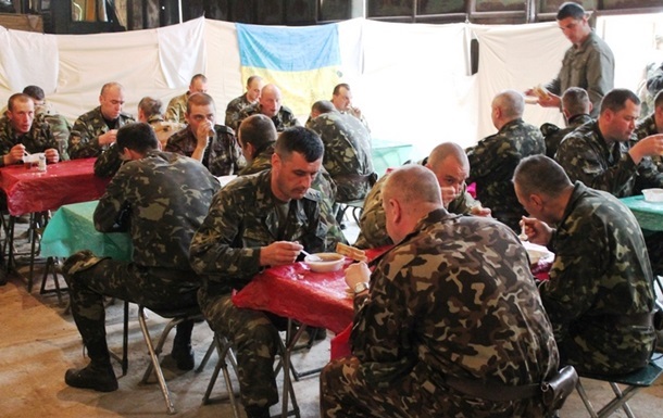 Минобороны получило жалобы на питание военных на Львовщине