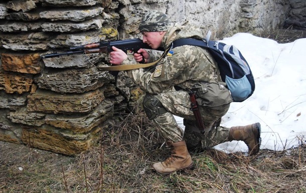 АТО: українські позиції обстріляли понад 100 разів