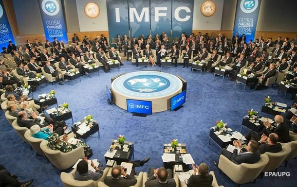 МВФ сегодня рассмотрит выделение Киеву транша