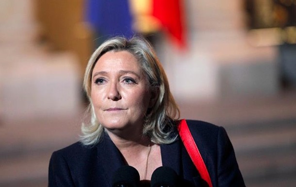Во Франции открыли новое дело против Ле Пен