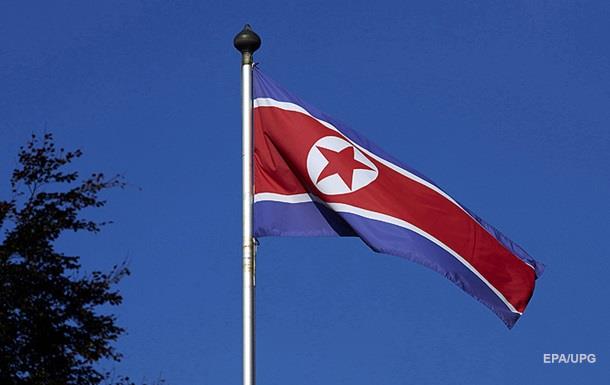 У Північній Кореї затримали трьох американців