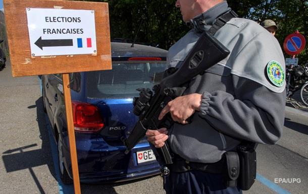 У Франції евакуювали виборчу дільницю