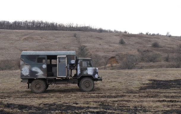На Луганщині підірвався трактор, є жертви