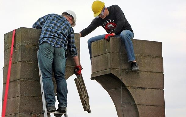 МЗС про пам ятник в Польщі: Потрібні пояснення