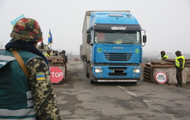 Киев отрицает данные ФСБ о пассажиропотоке в Крым