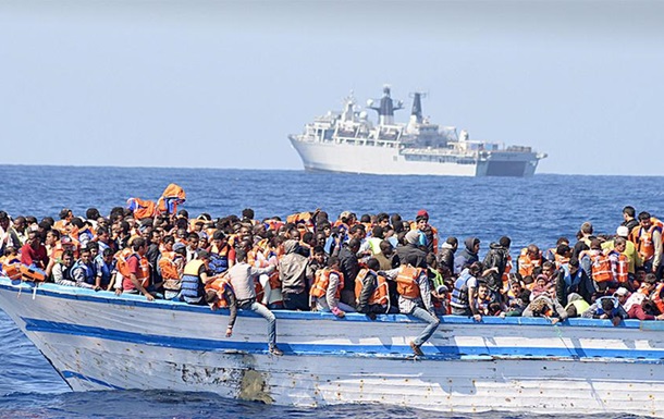 Понад 30 біженців потонули у Середземному морі, більшість з них - діти