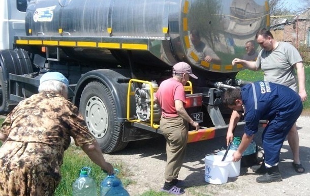 На Донбассе пять районов начали снабжать водой из резервных источников