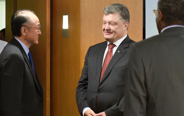 Порошенко обговорив з головою СБ залучення інвестицій в Україну